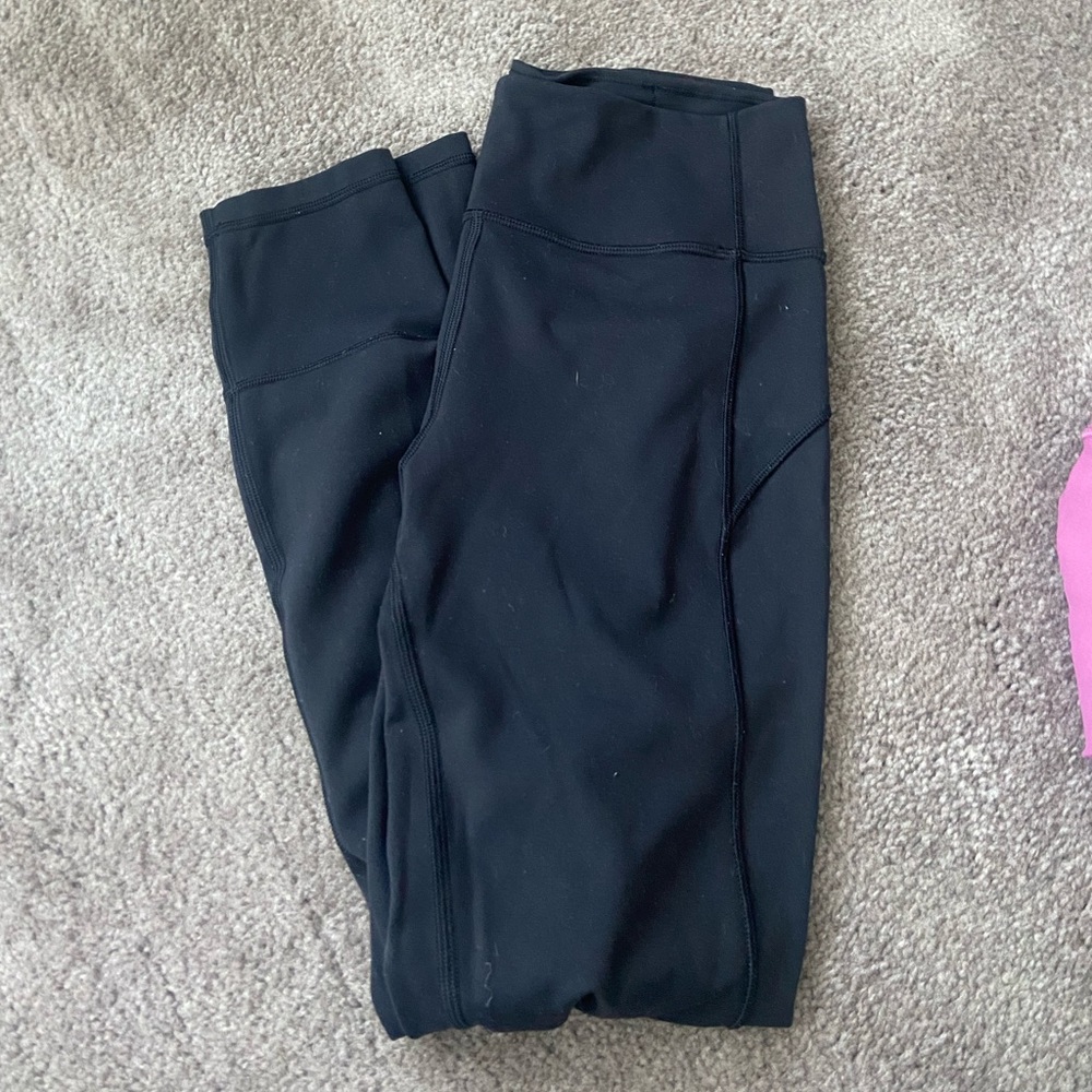 Lululemon 7/8 in movement tight